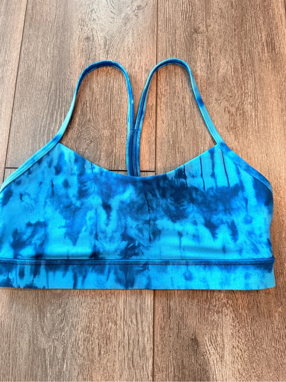 Lululemon blue  Tie-Dye Women's bra flow Y